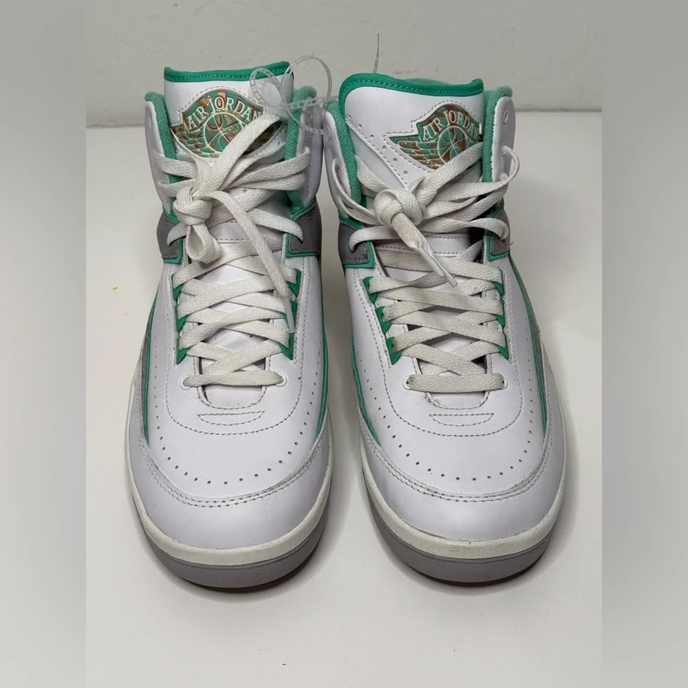 Nike Air Jordan 2 Retro Shoes Womens Size 10.5 Sneakers Crystal Mint‎ White